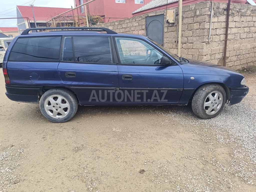 Opel Astra 1996