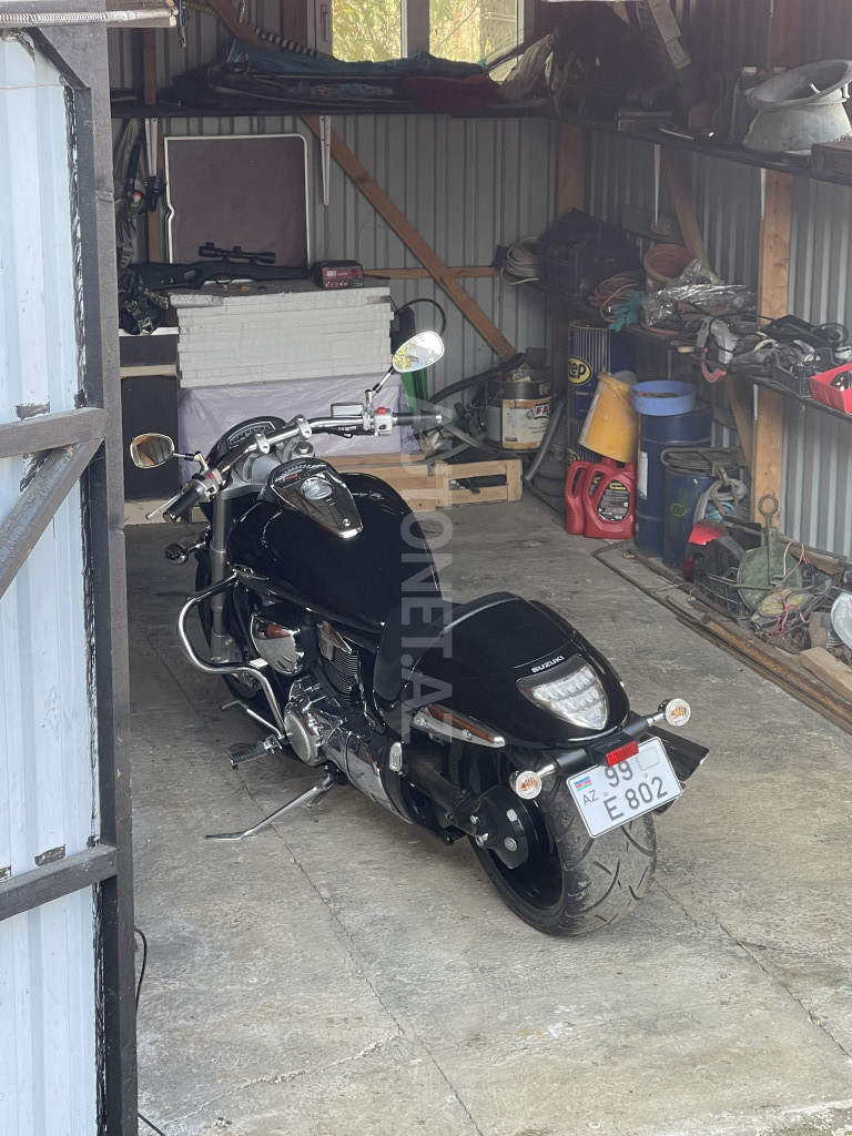 Suzuki Intruder 2013