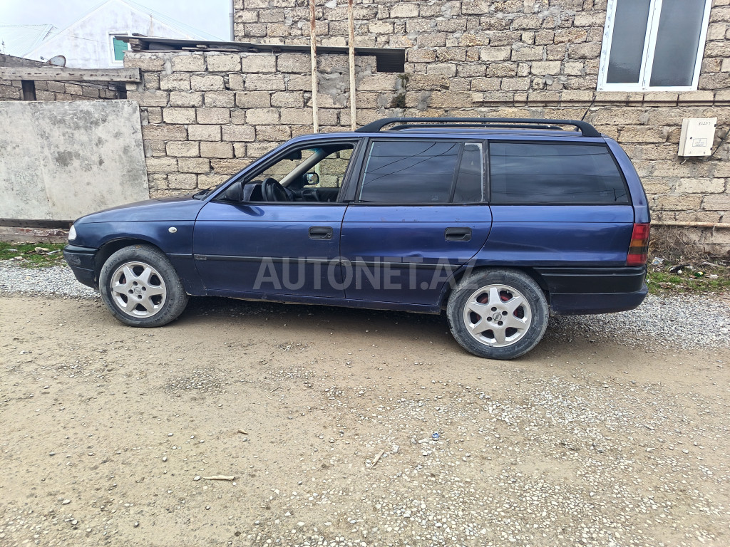 Opel Astra 1996
