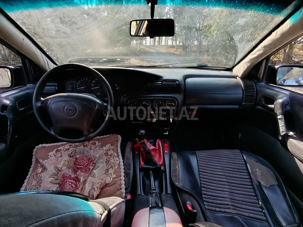 Opel Omega 1994