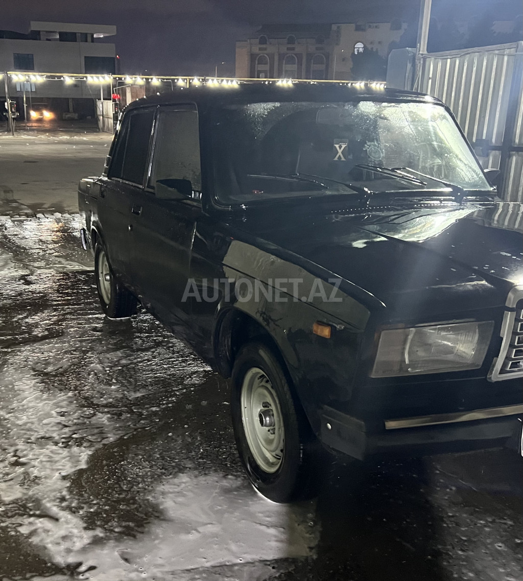 LADA (VAZ) 2107 2010