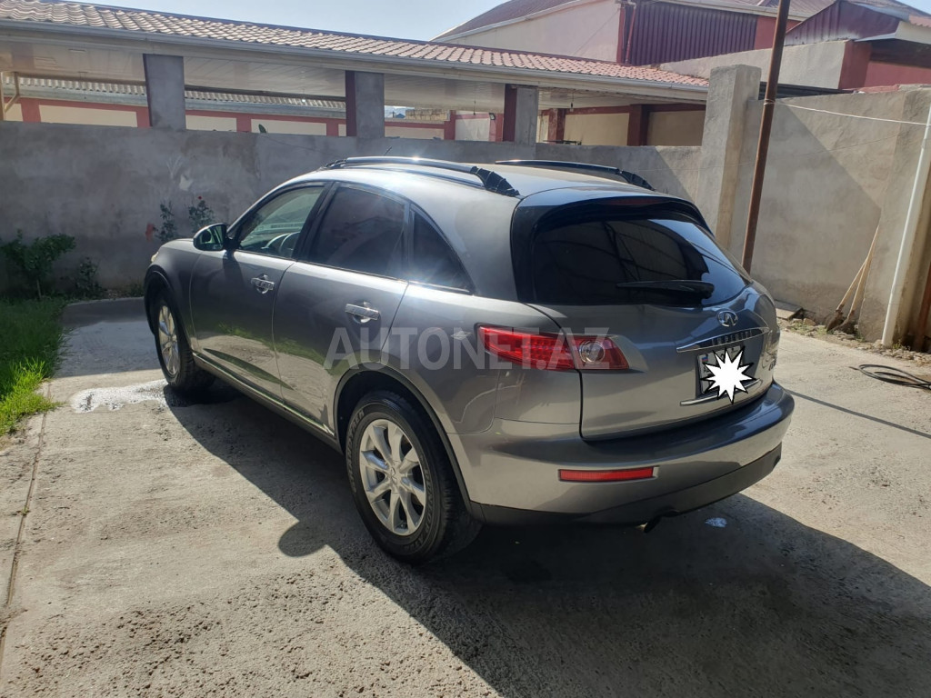 Infiniti FX35 2006