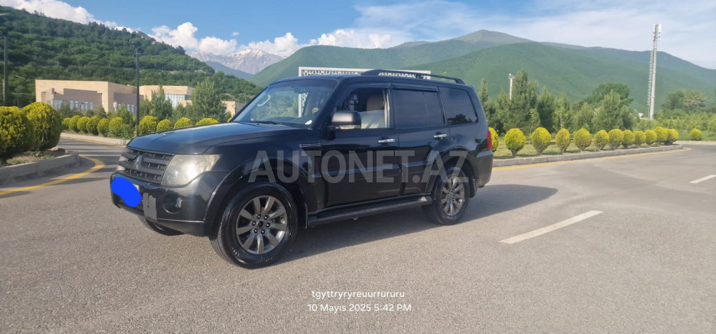 Mitsubishi Pajero 2007