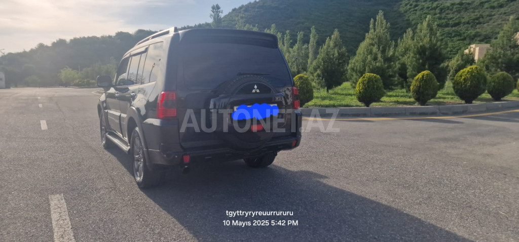 Mitsubishi Pajero 2007