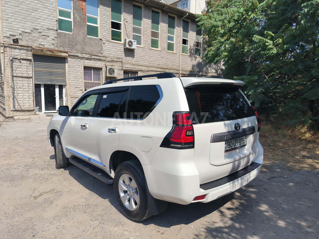 Toyota Land Cruiser Prado 2022