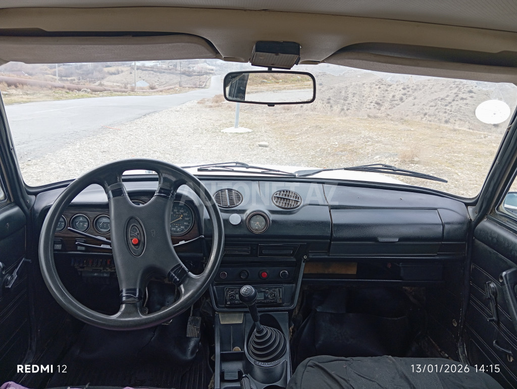 LADA (VAZ) 2106 1988