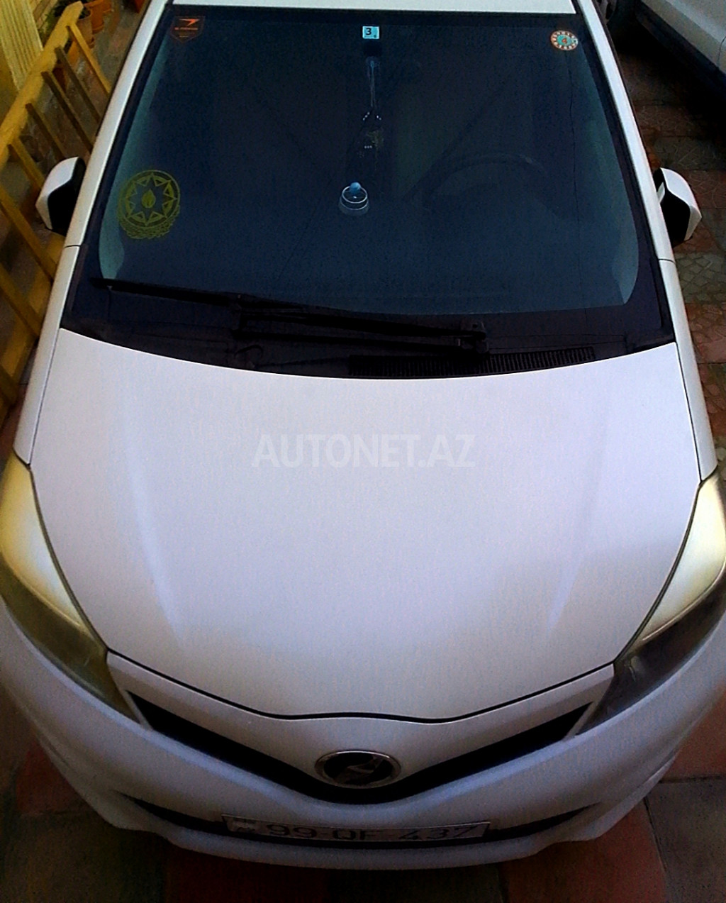 Toyota Vitz 2015