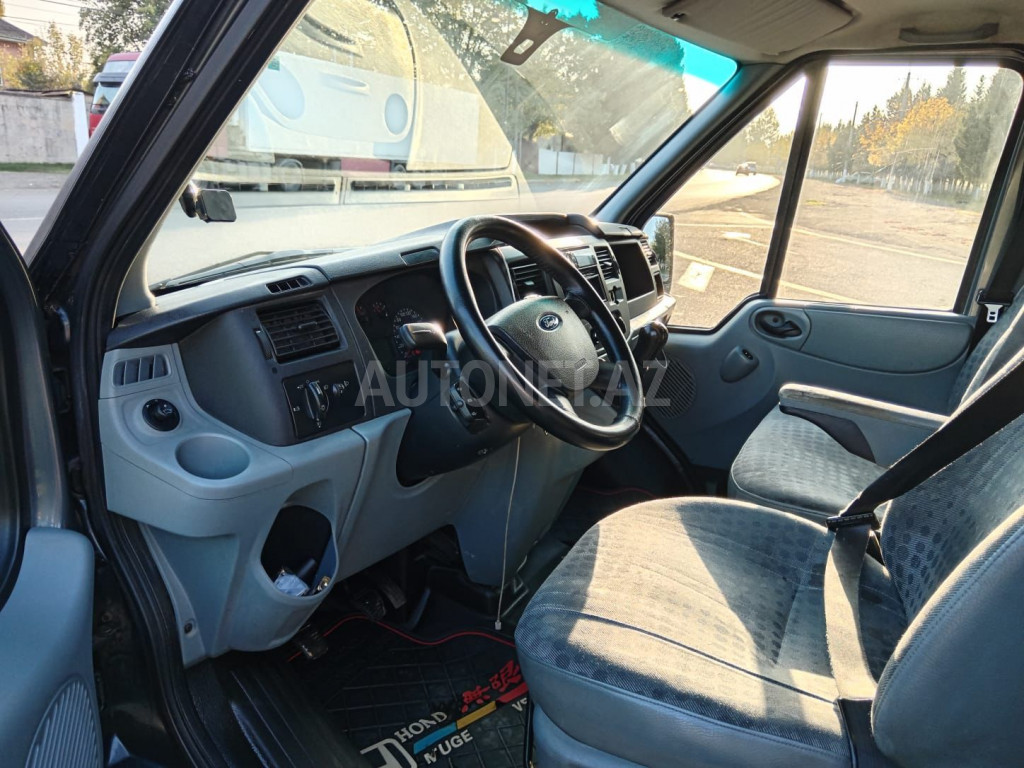 Ford Transit 2008