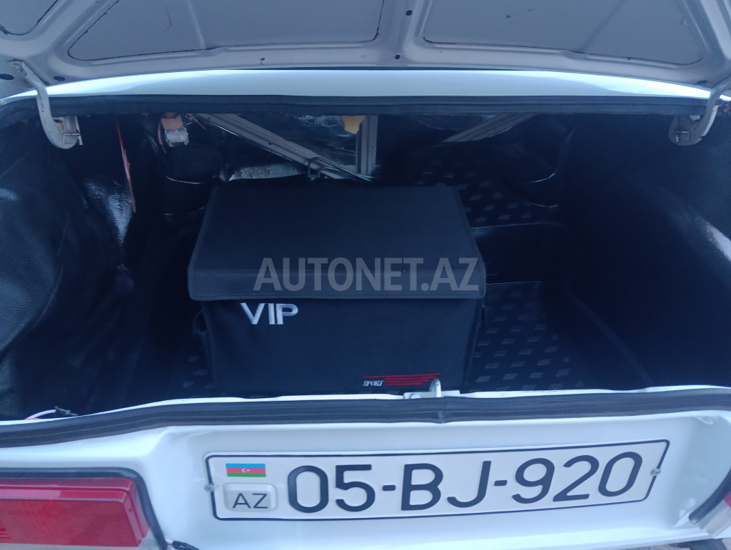 LADA (VAZ) 2107 2009