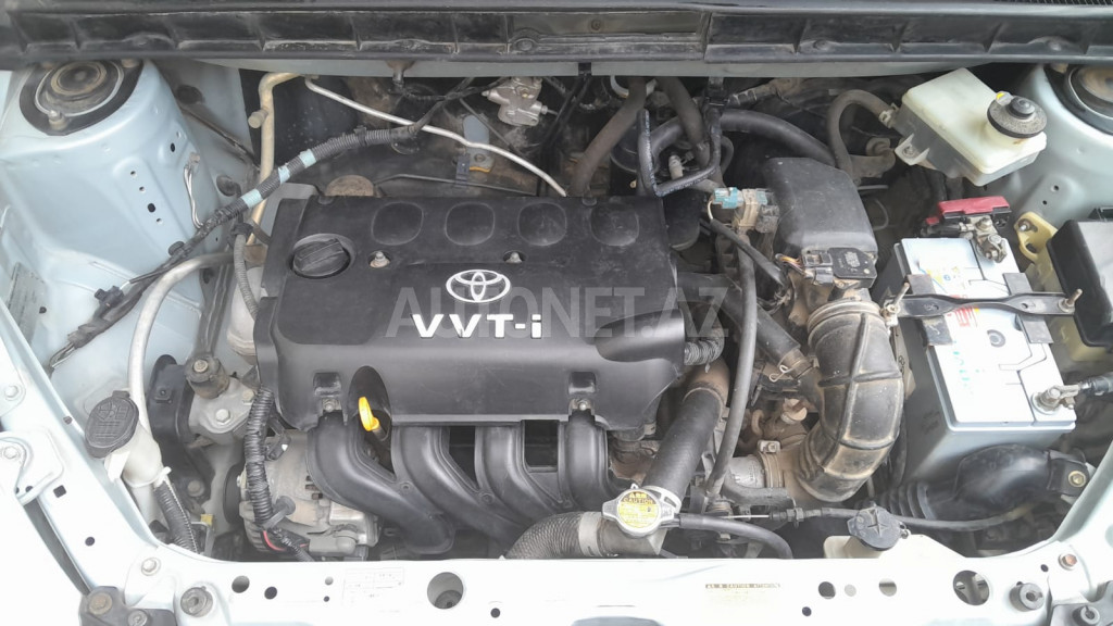 Toyota Yaris 2003