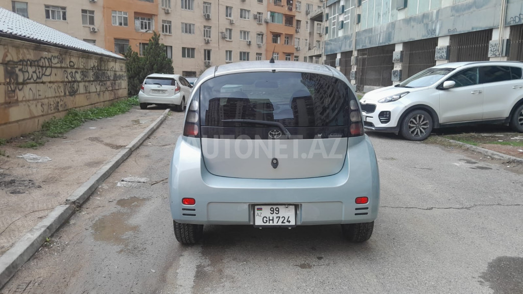 Toyota Yaris 2003