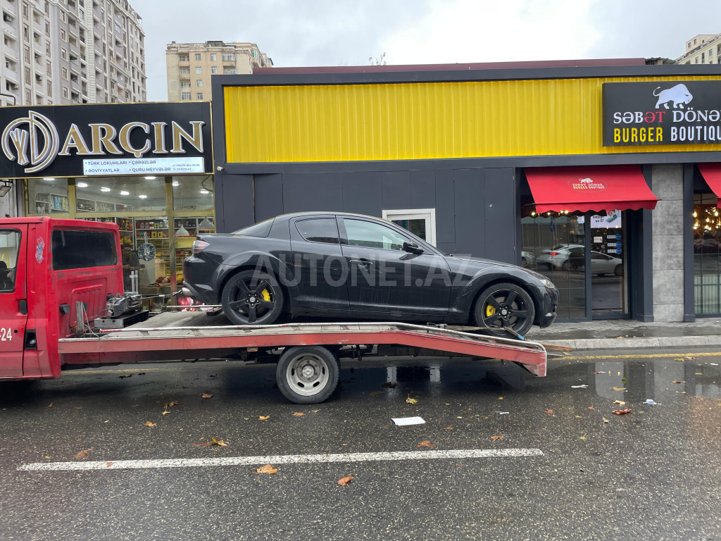 Mazda RX-8 2003