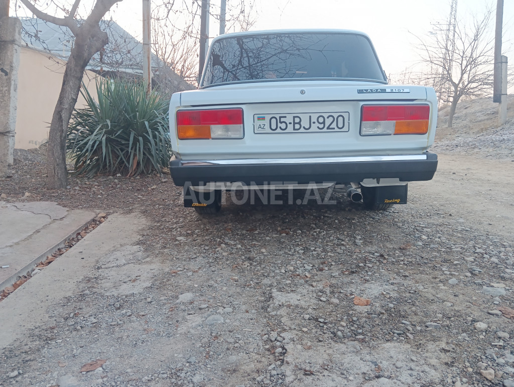 LADA (VAZ) 2107 2009
