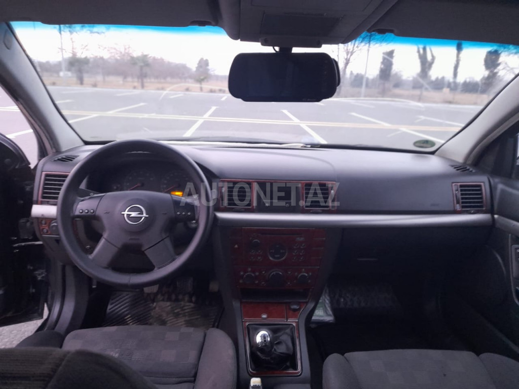 Opel Vectra 2003