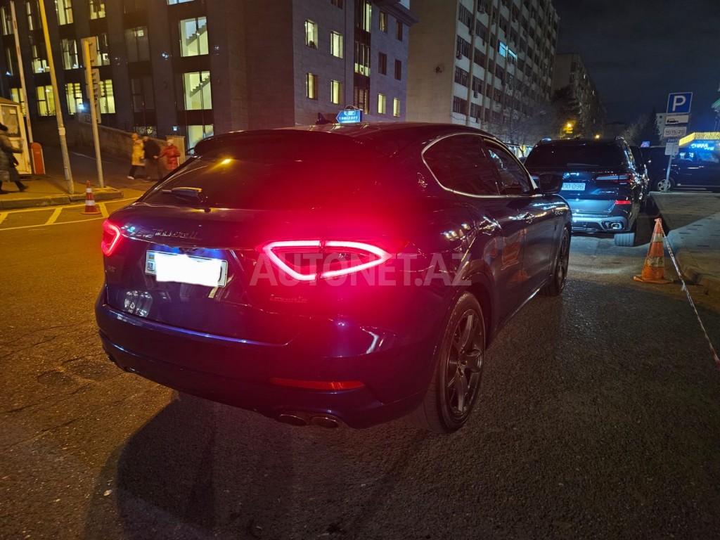 Maserati Levante 2021