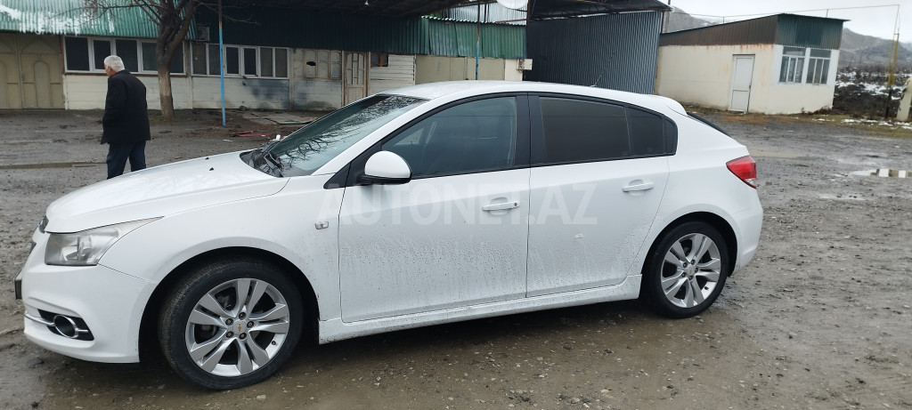 Chevrolet Cruze 2012