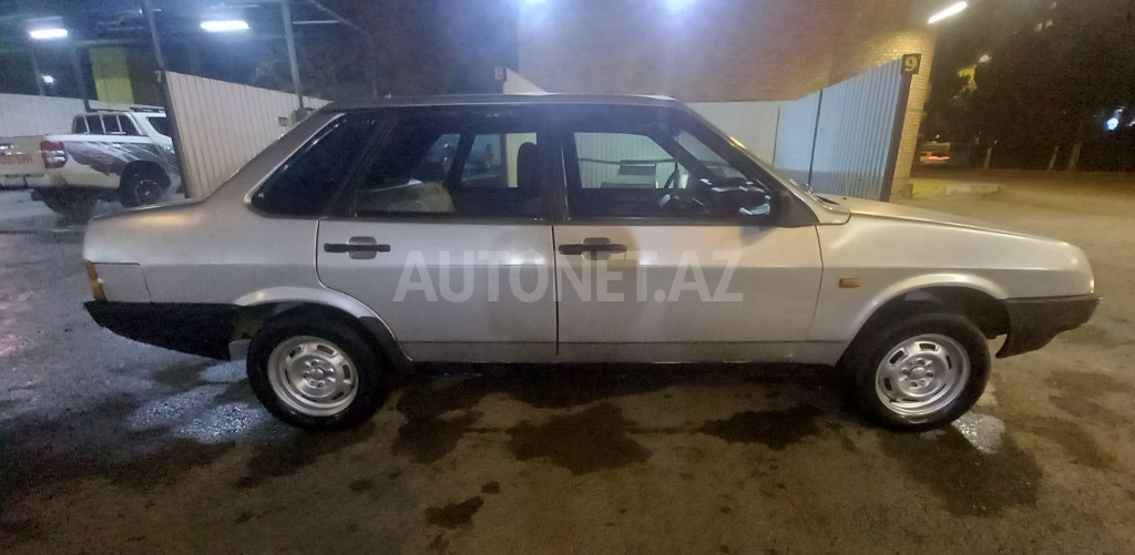 LADA (VAZ) 21099 2003