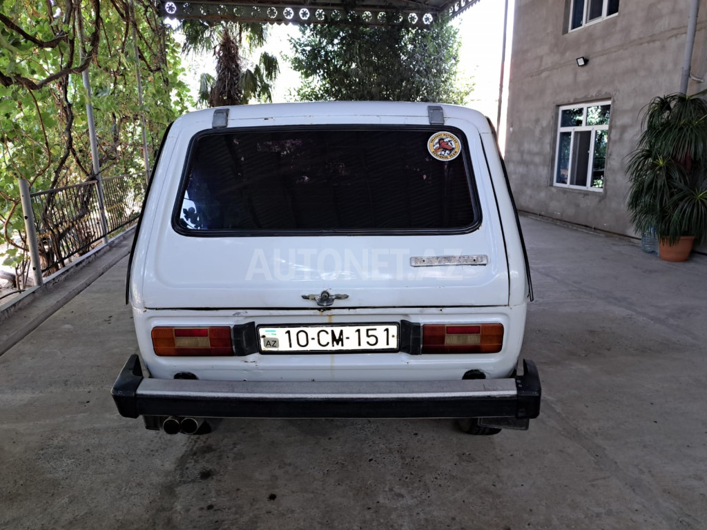 LADA (VAZ) Niva 1993
