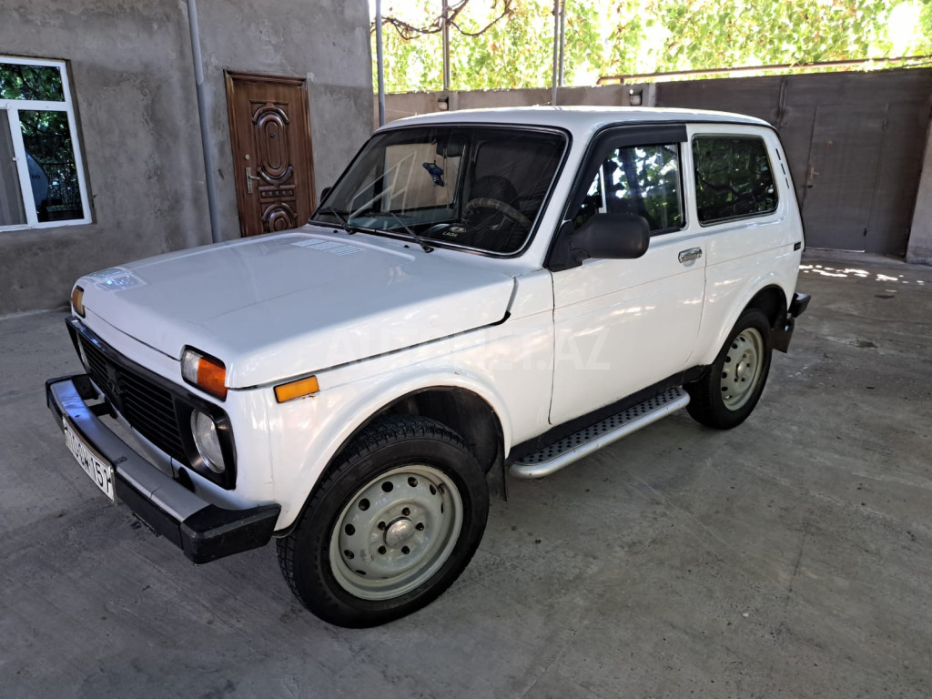 LADA (VAZ) Niva 1993