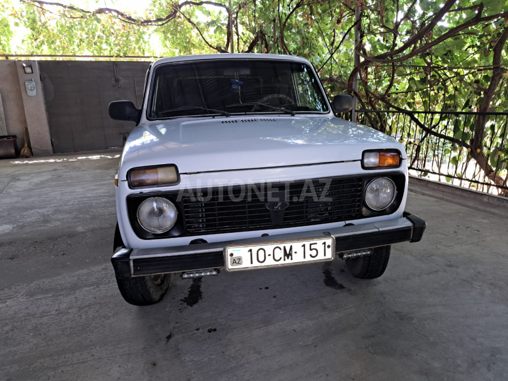 LADA (VAZ) Niva 1993