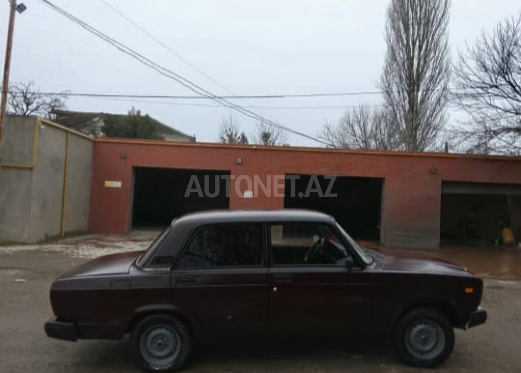LADA (VAZ) 2107 2005