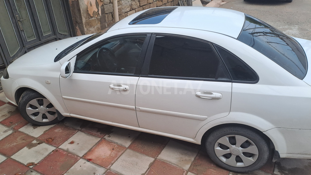 Daewoo Gentra 2014