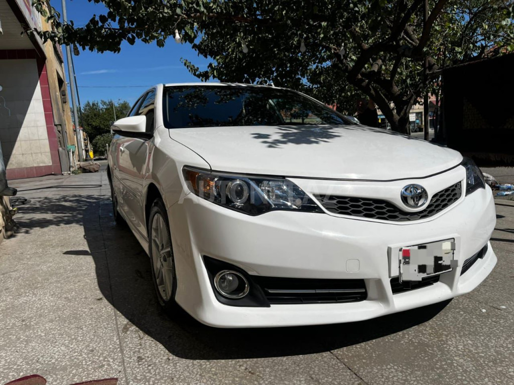 Toyota Camry 2013