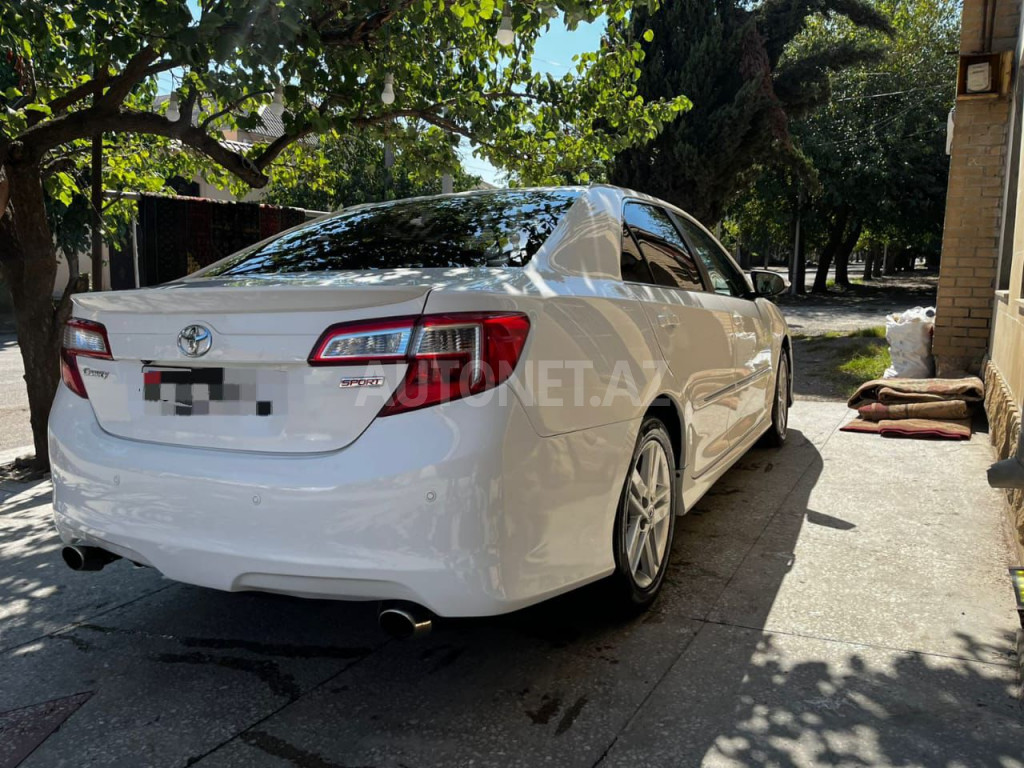 Toyota Camry 2013