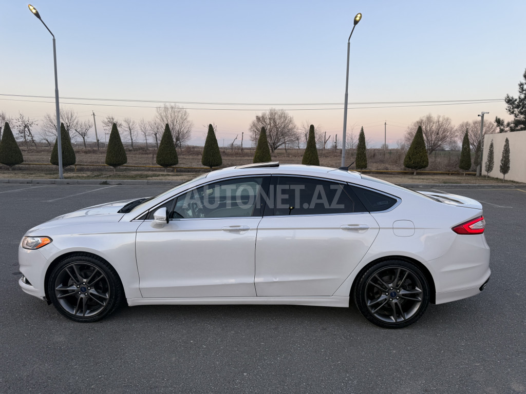 Ford Fusion 2015