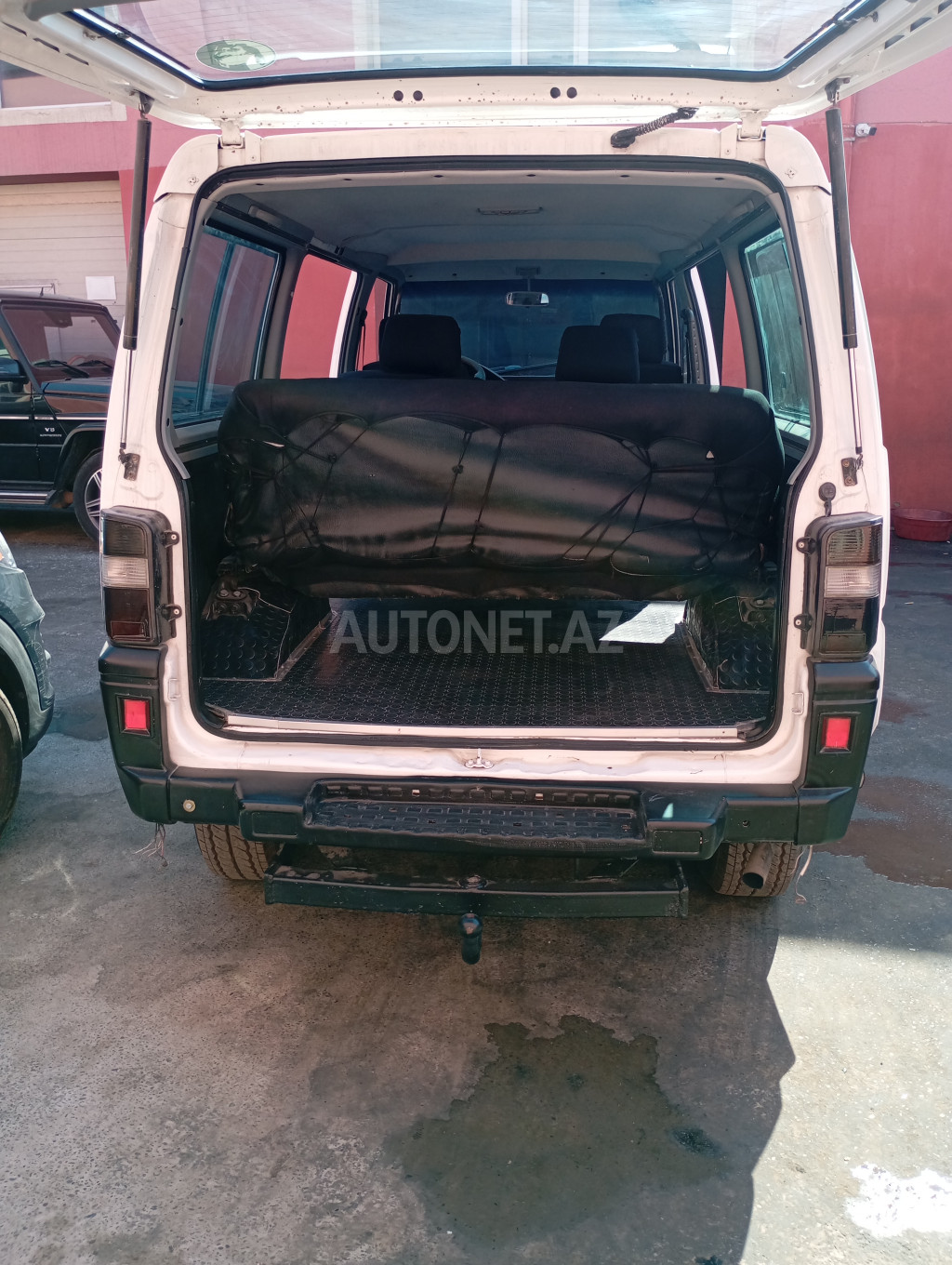 Mitsubishi L300 1986