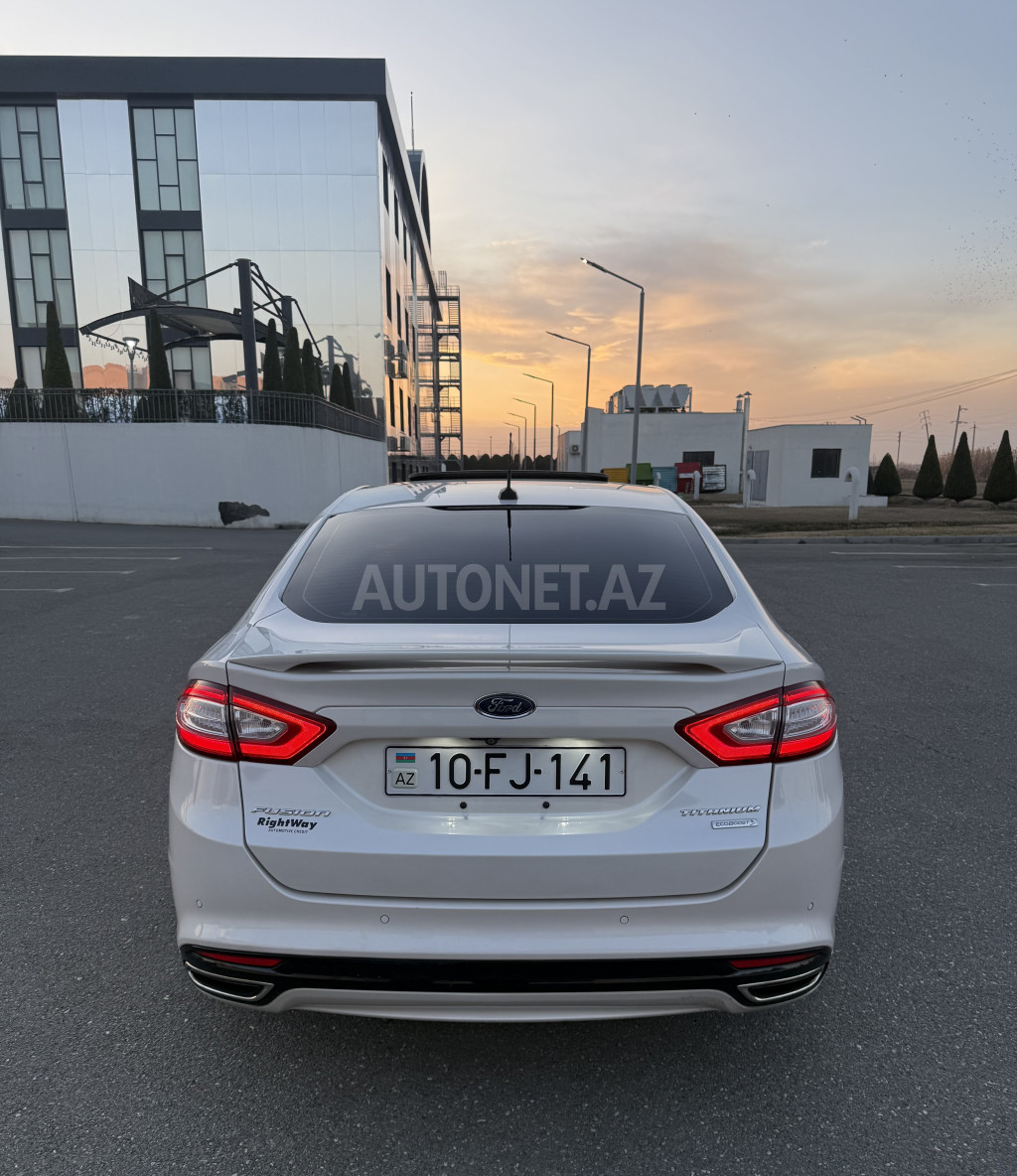 Ford Fusion 2015