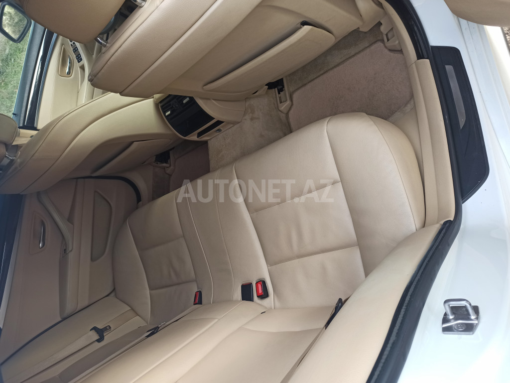 BMW 528 2012