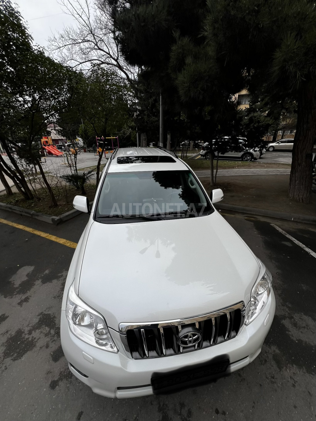 Toyota Land Cruiser Prado 2010