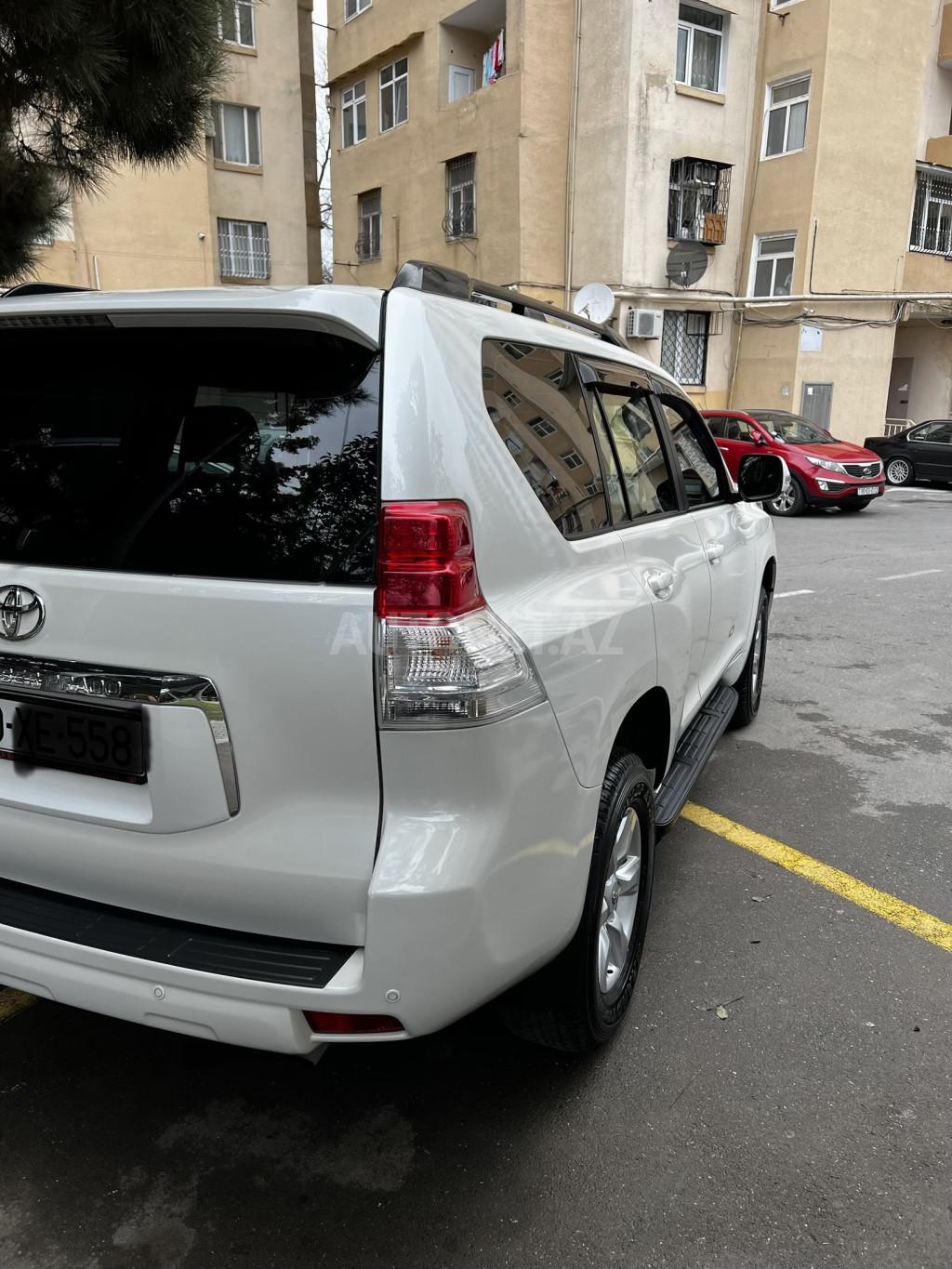 Toyota Land Cruiser Prado 2010