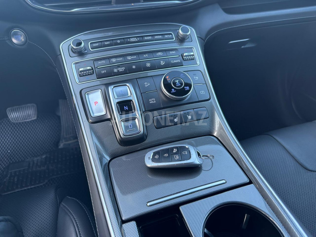 Hyundai Santa Fe 2023