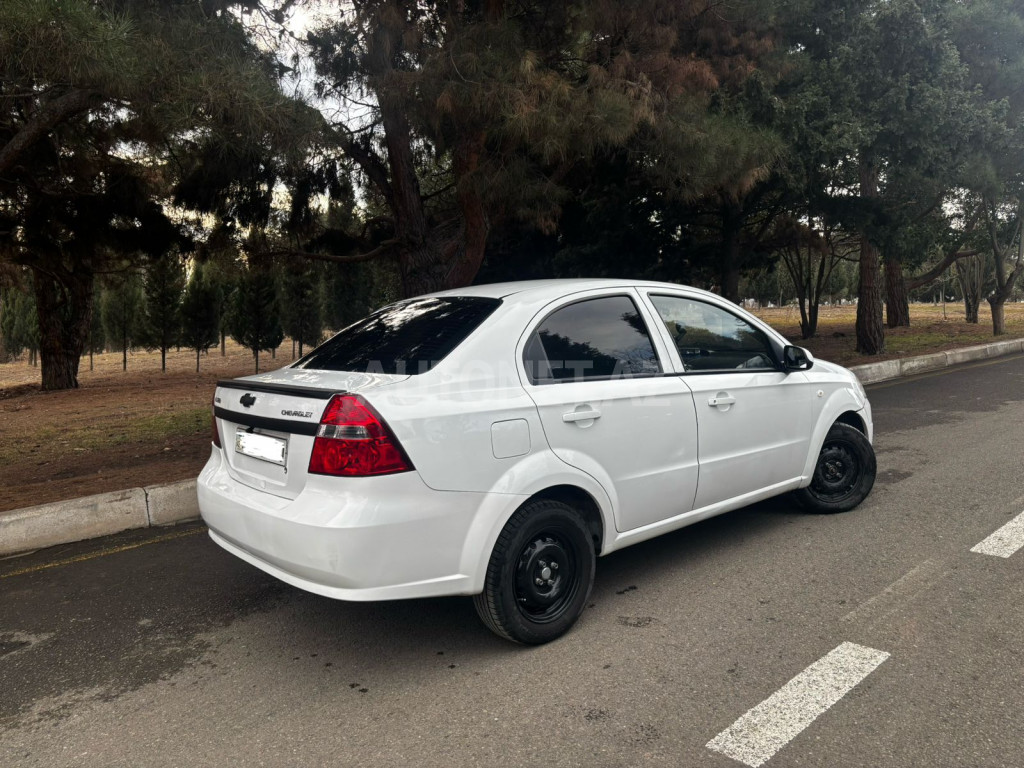 Chevrolet Aveo 2011