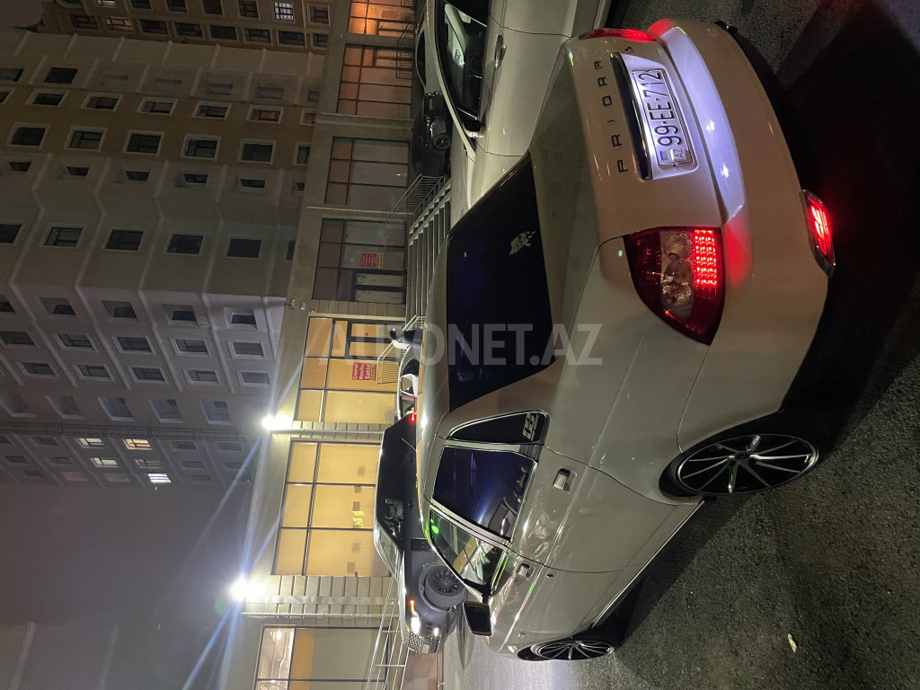 LADA (VAZ) Priora 2013