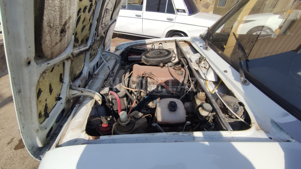 LADA (VAZ) 2106 1986