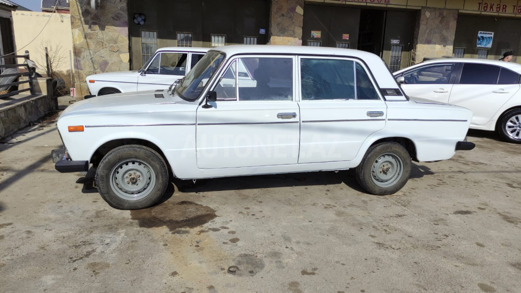 LADA (VAZ) 2106 1986