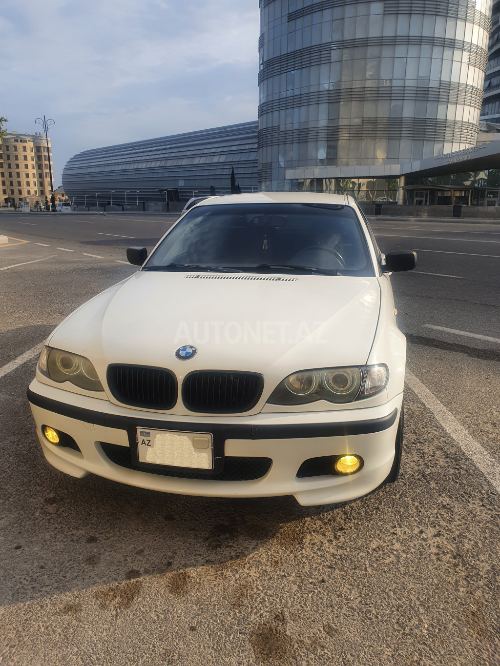 BMW 320 2003