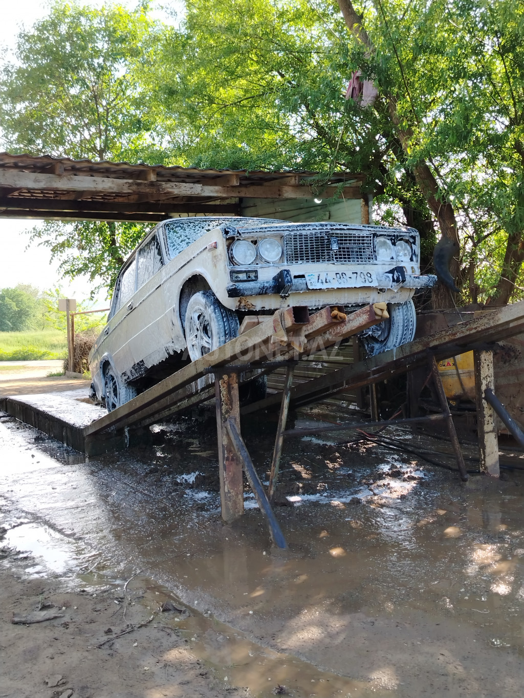 LADA (VAZ) 2106 1985