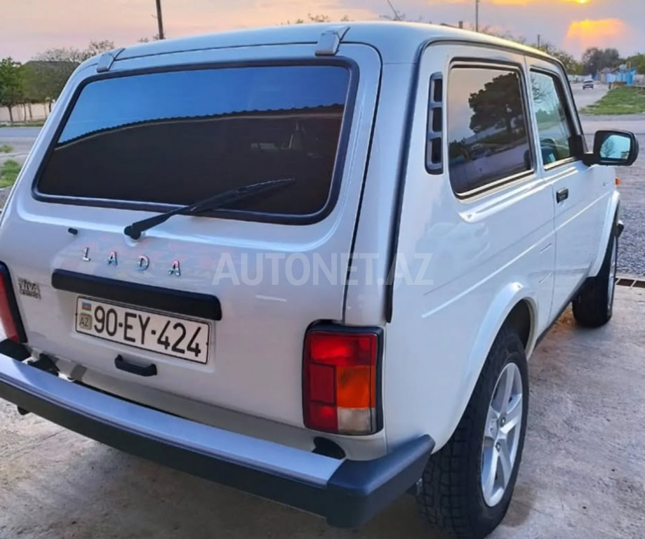 LADA (VAZ) Niva 2021