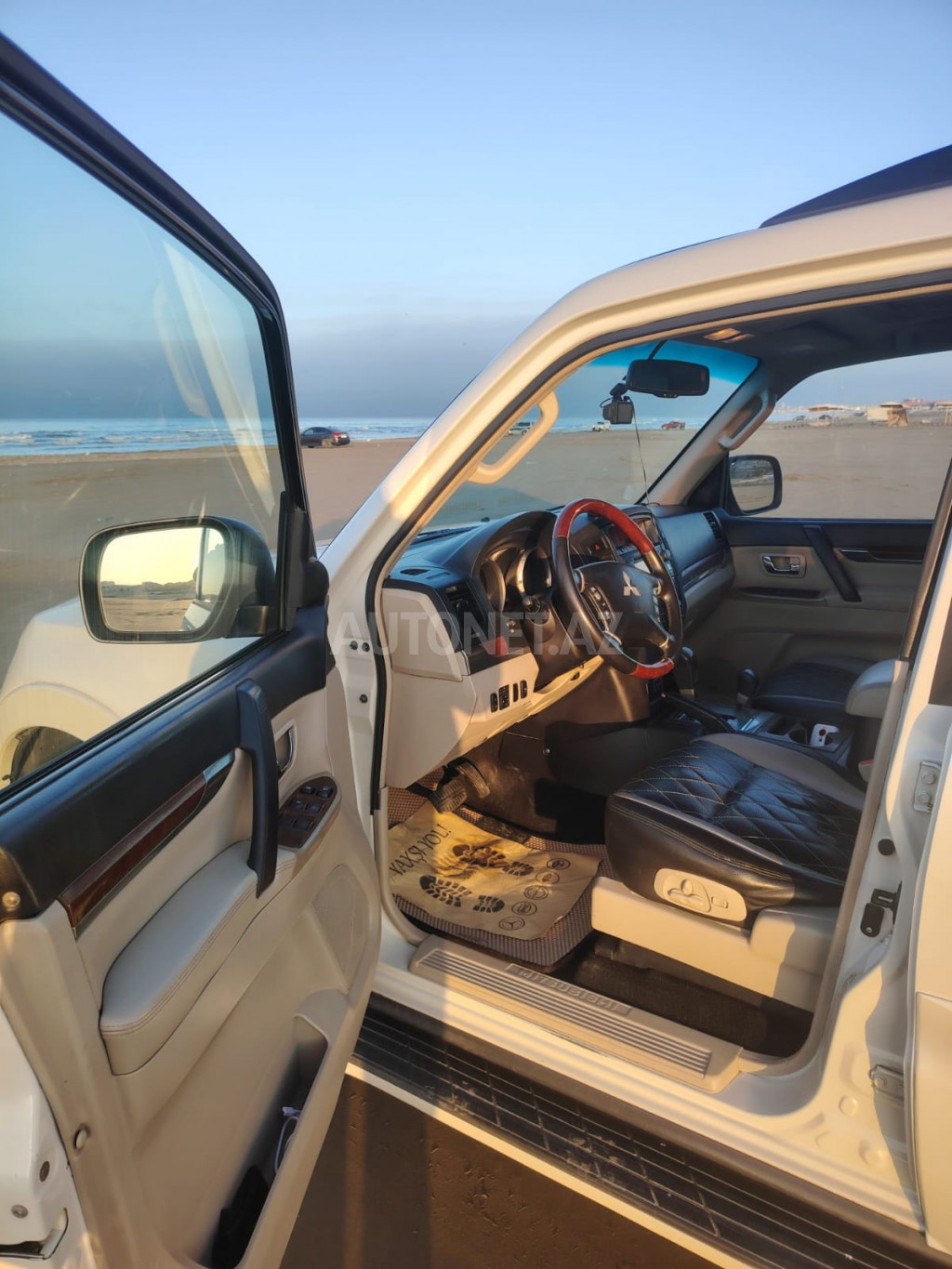 Mitsubishi Pajero 2007
