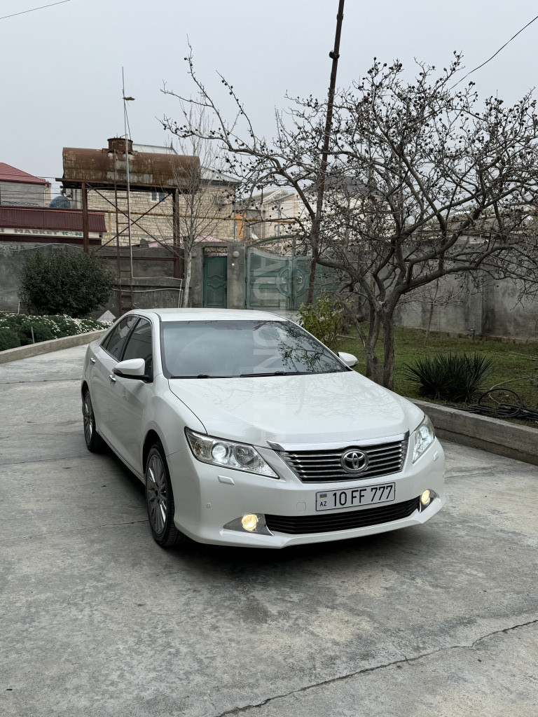 Toyota Camry 2014