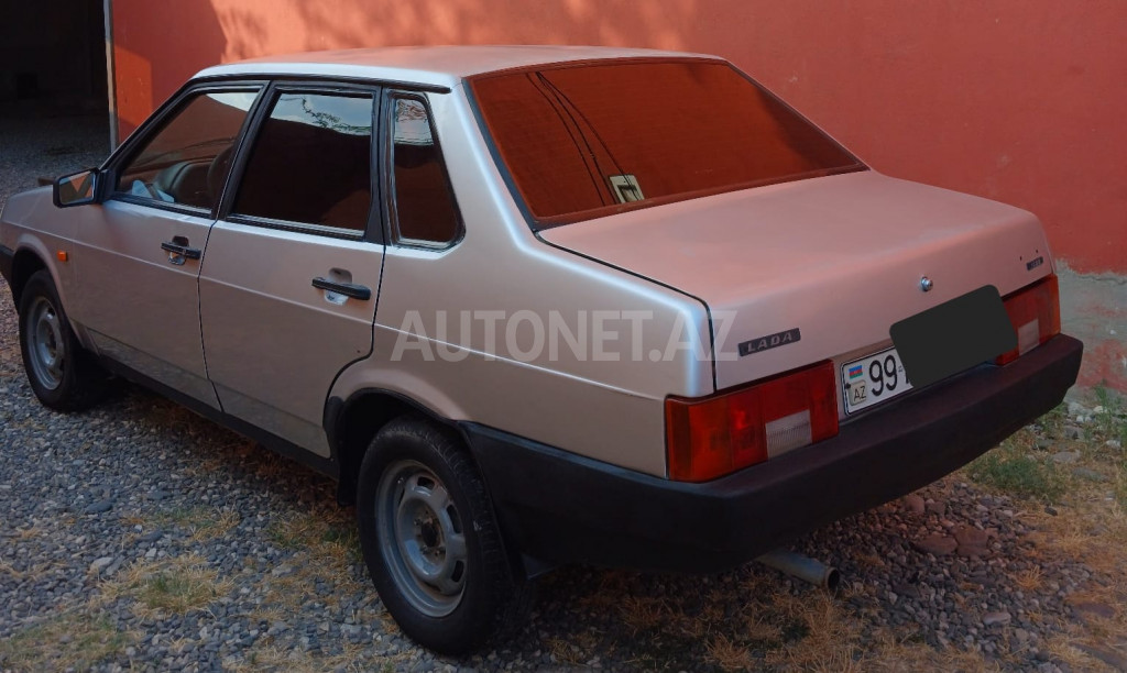 LADA (VAZ) 21099 2003