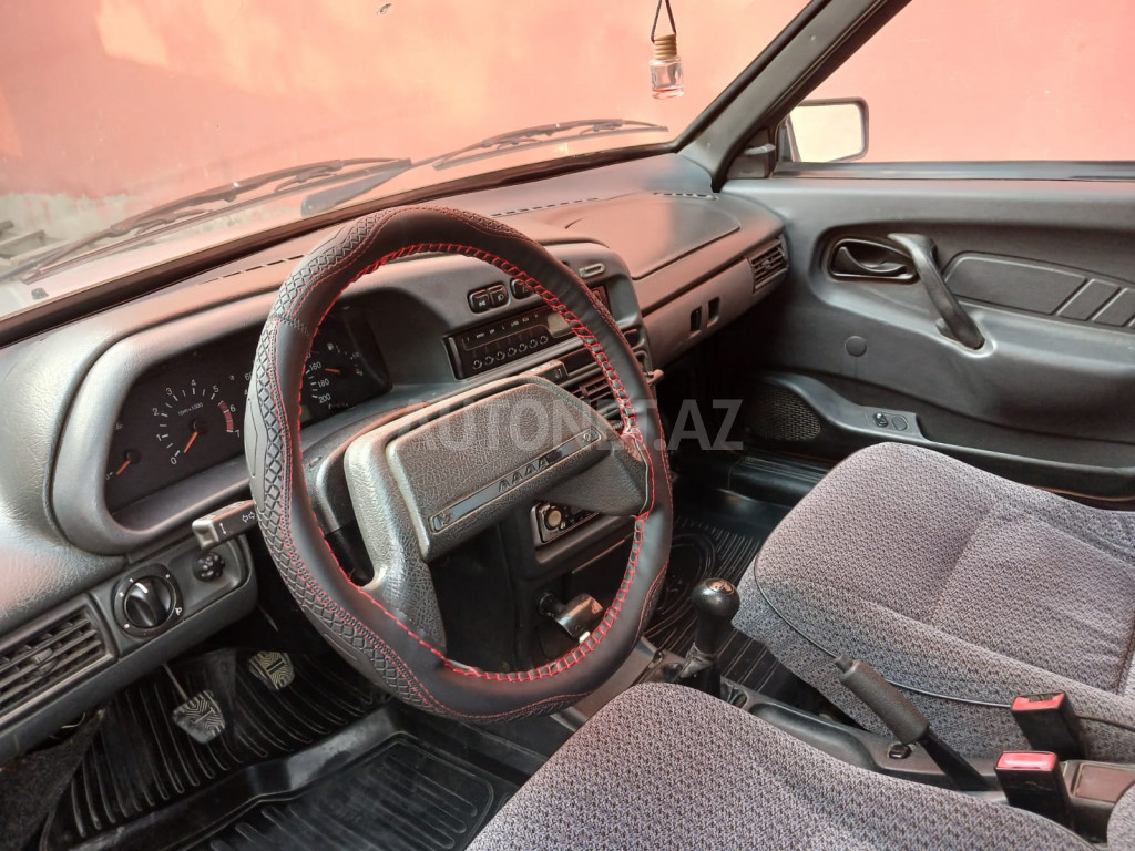 LADA (VAZ) 21099 2003