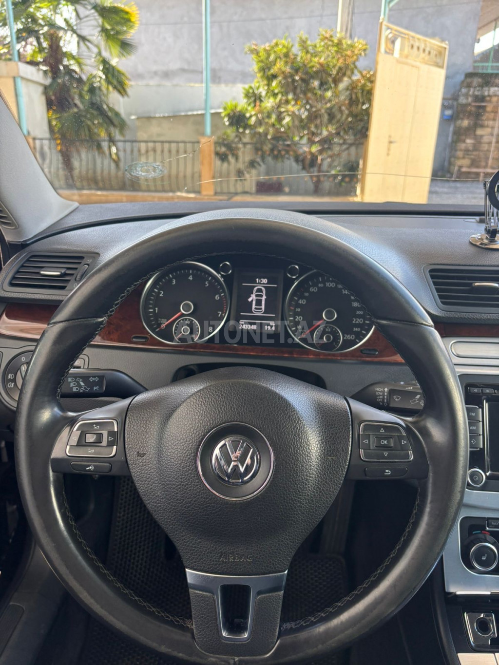 Volkswagen Passat 2010