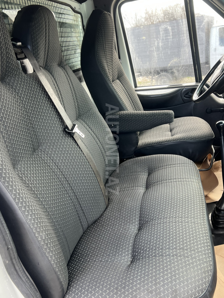 Ford Transit 2004