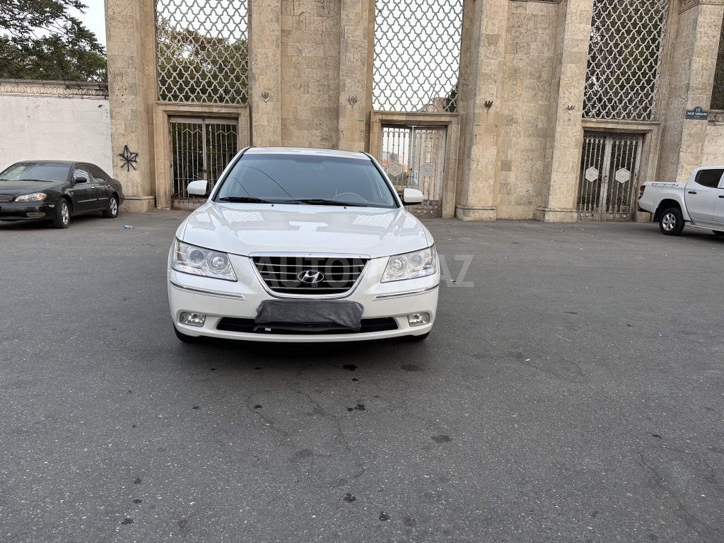 Hyundai Sonata 2009