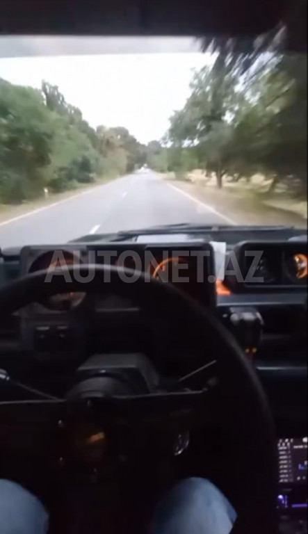 Mitsubishi Pajero 1990